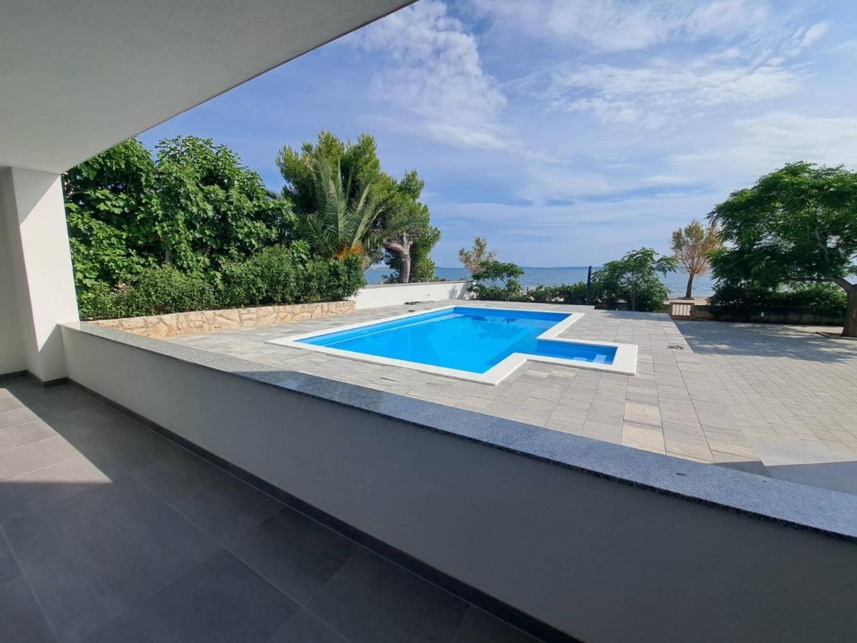 Villa Leptiric Вир Экстерьер фото